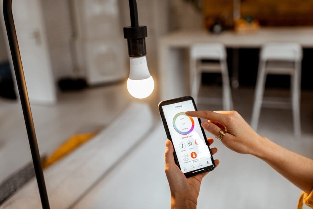 Dimming smart bulb